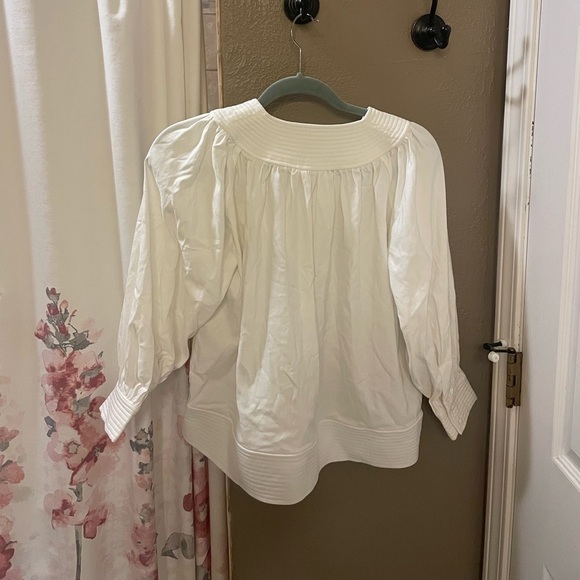 Tuckernuck POMANDER PLACE White Koa Blouse XS NWT - Picture 4 of 6